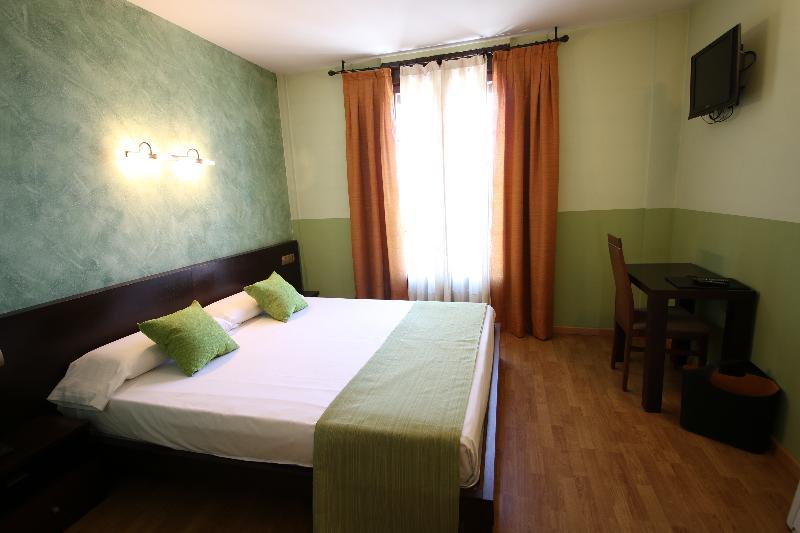 Hotel Alda Tordesillas Εξωτερικό φωτογραφία